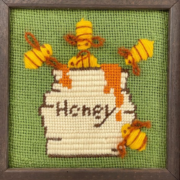Vintage Honey Pot and Bees Cross Stitch Embroidery - Picture 3 of 8